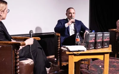 Mindenki lelép könyvbemutató: bemutatták az első Dorosz-regényt